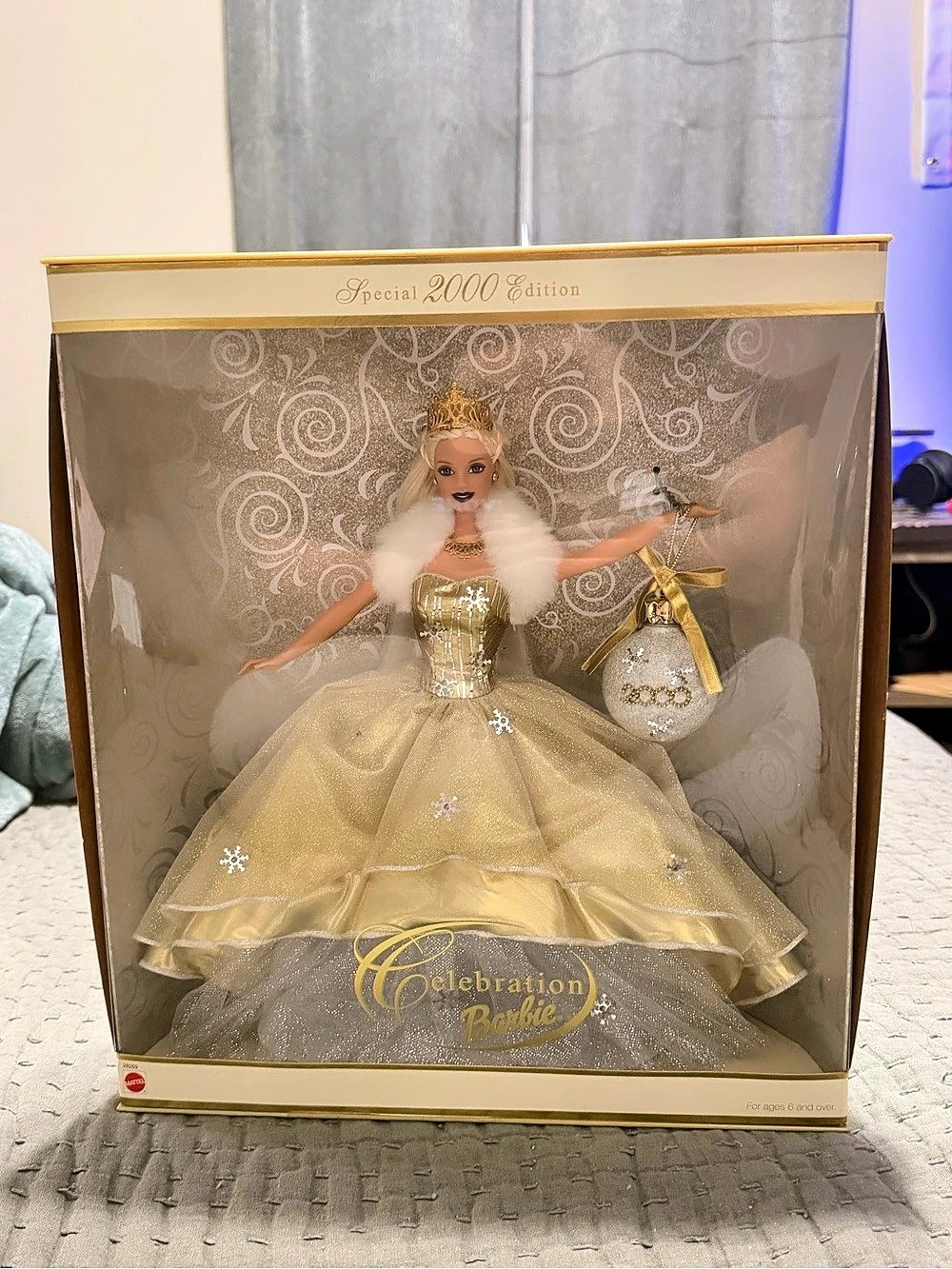 Barbie Celebration Barbie Special 2000 Edition Gold & White NWT Collectible Doll